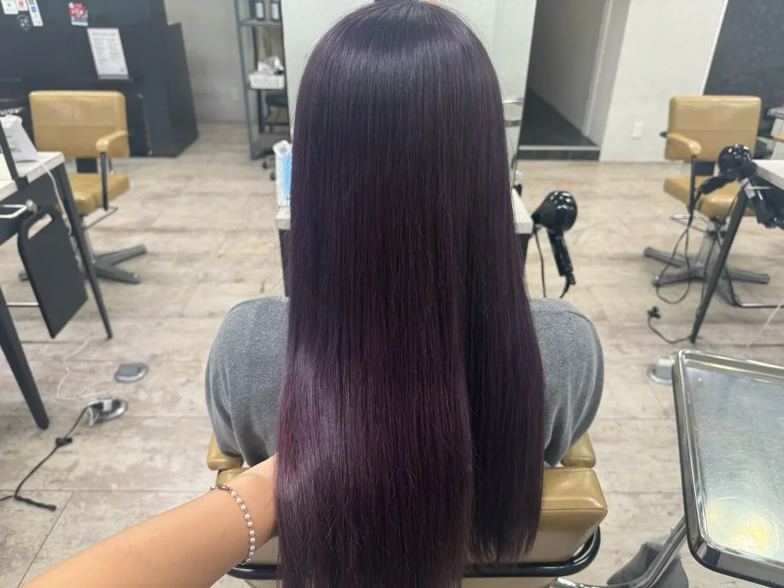 ロング カット ヘアカラー トリートメント 💙 Tomoka💜のヘアスタイル