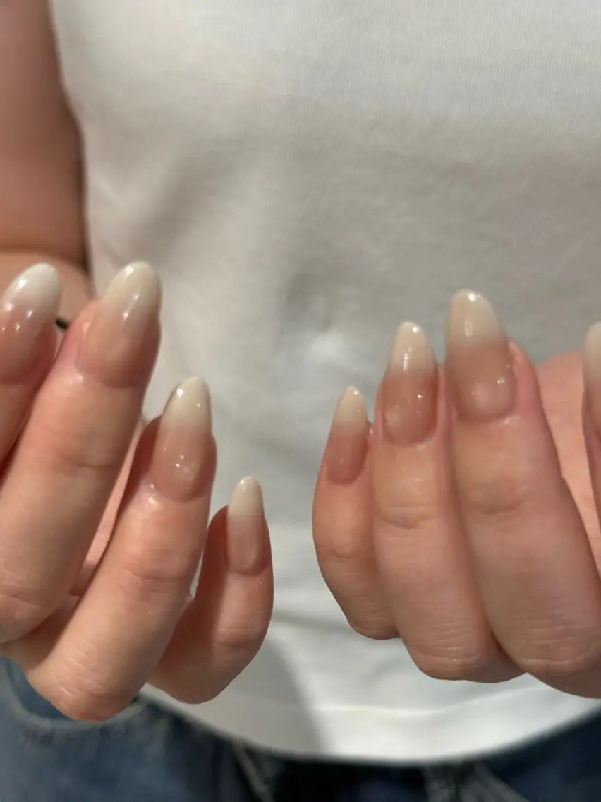 ネイル ハンドネイル airi 🤍のネイルデザイン