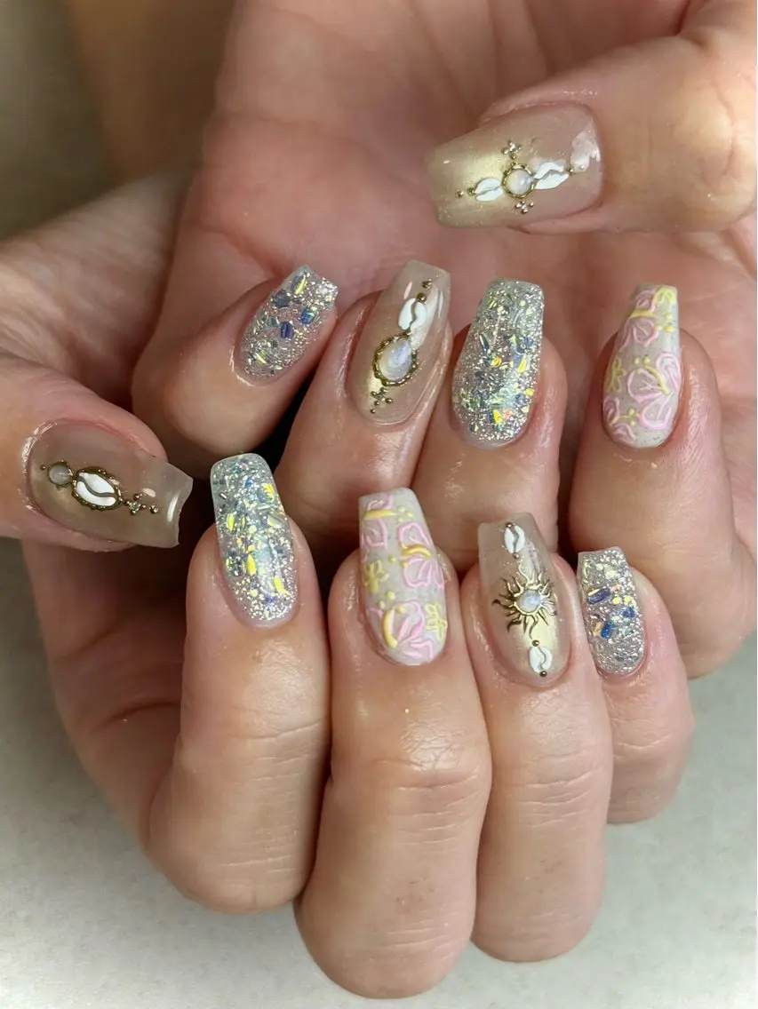 ネイル ジェルネイル 夏ネイル ハンドネイル ✾ NailRoom Latina🌻💓のネイルデザイン