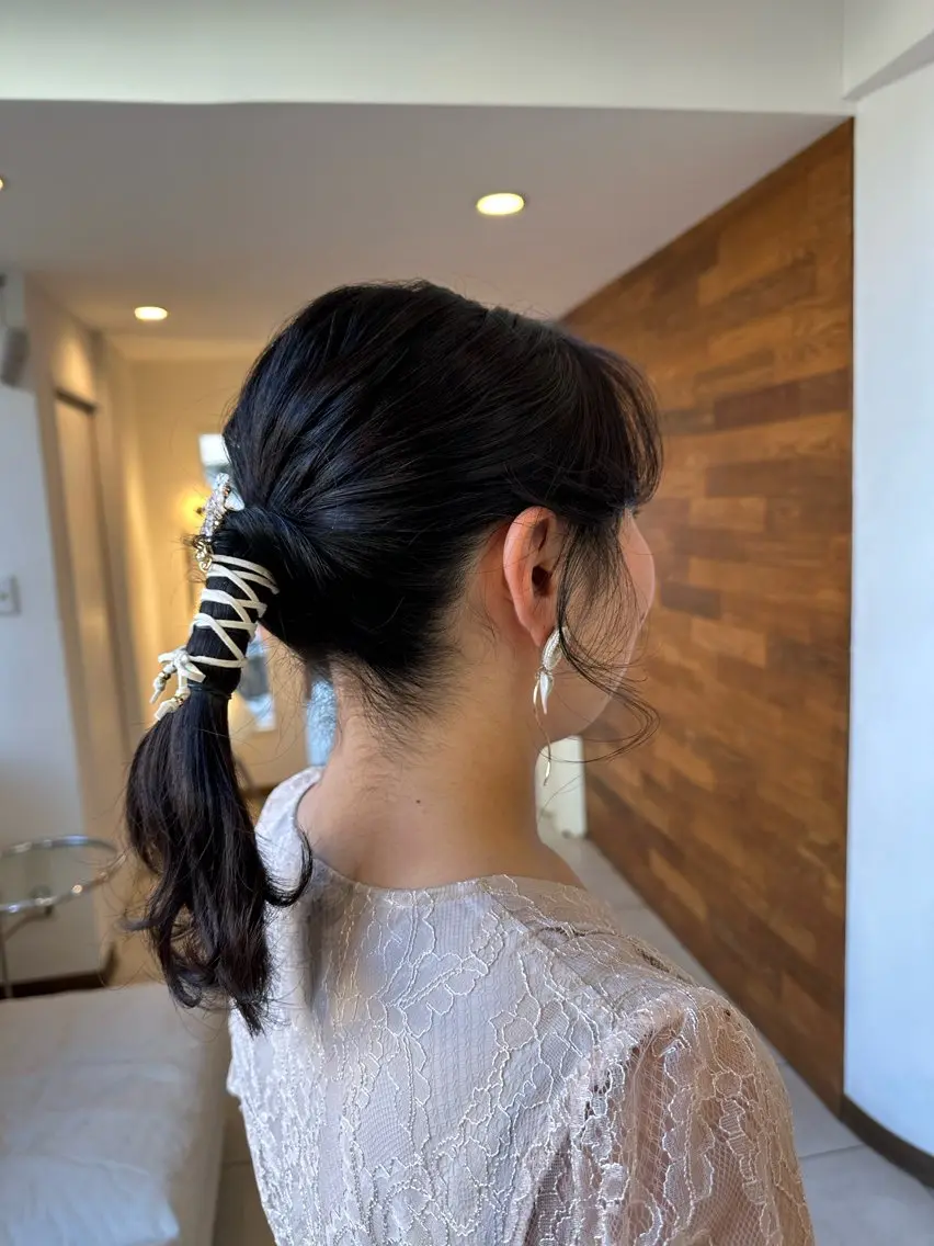 セミロング ヘアアレンジ fiorista岡田 まゆこのヘアスタイル