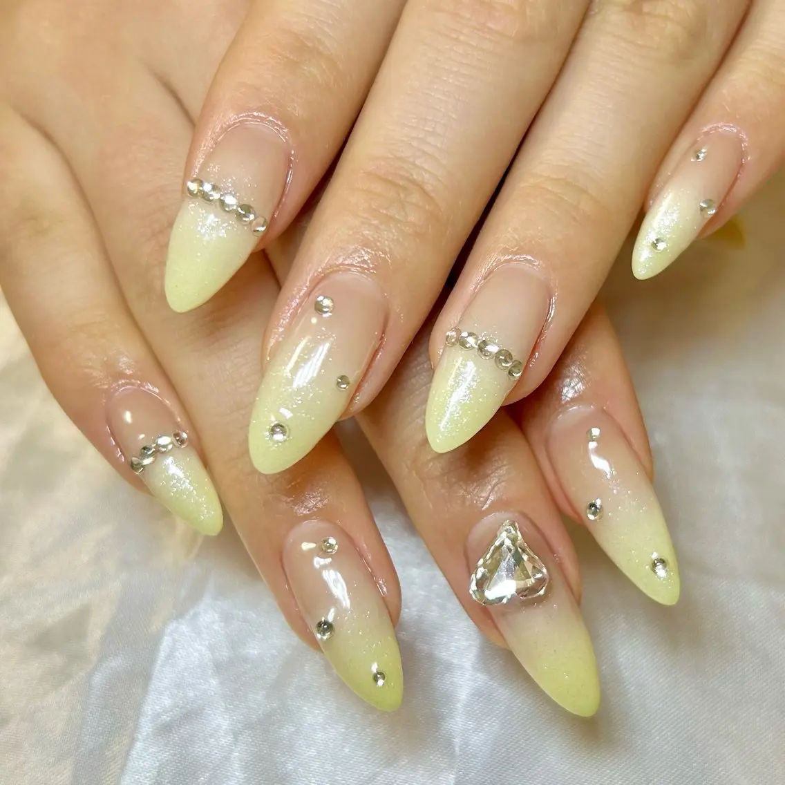 ネイル ハンドネイル yamane de  salonのネイルデザイン