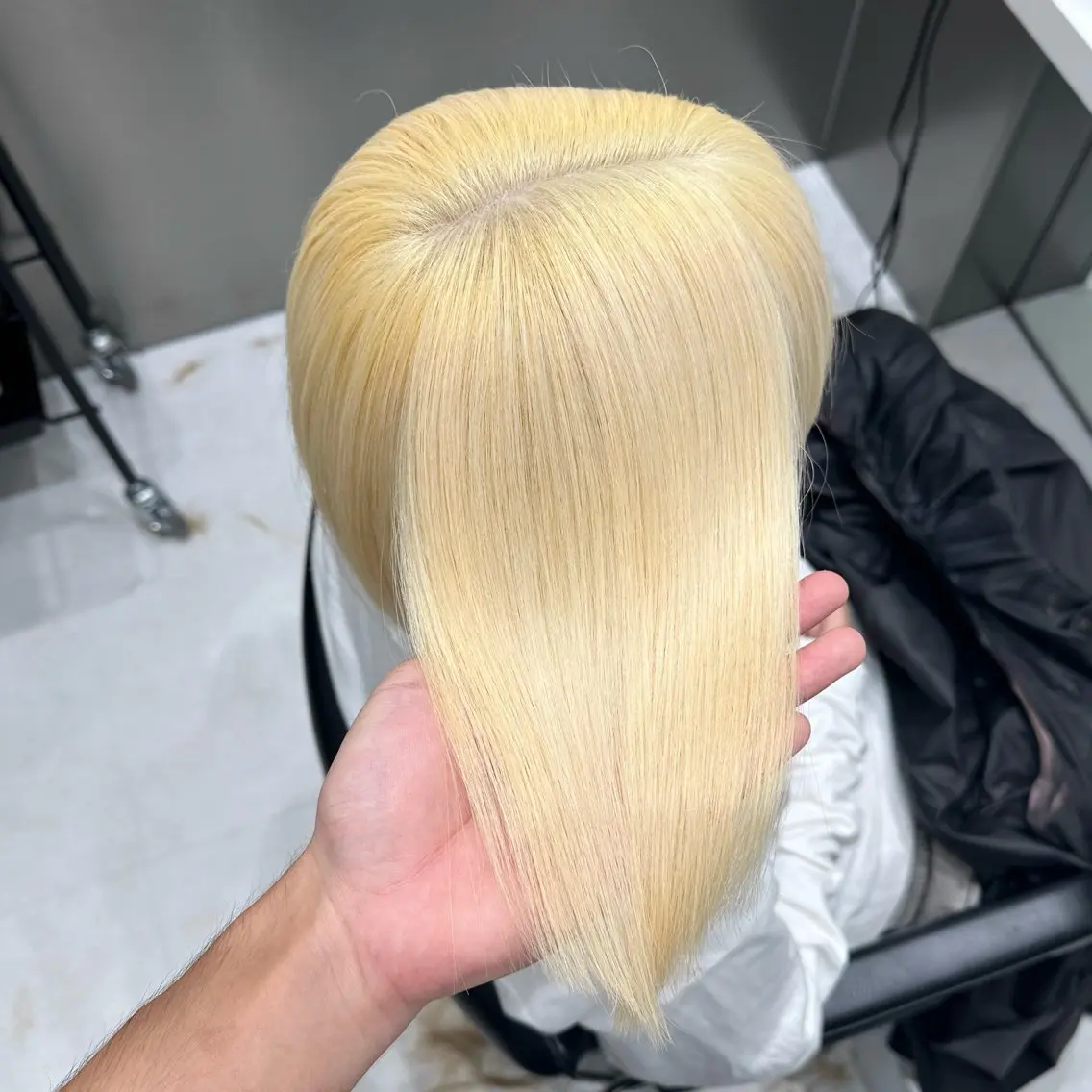 ミディアム カラー ヘアカラー 💫艶ハイトーン×髪 質改善💫リュウトのヘアスタイル