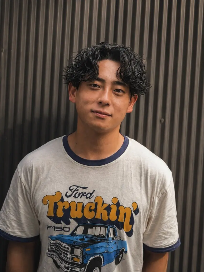 ミディアム パーマ メンズ 川﨑 大暉のヘアスタイル