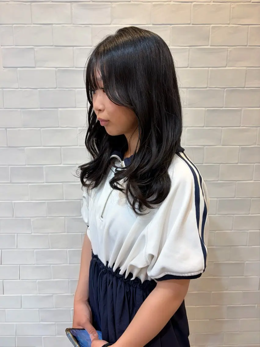 セミロング ヘアアレンジ 顔周りカット レイヤーカット Manaka ☺︎のヘアスタイル