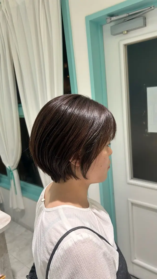 ショート ショートヘア カット 若尾 陽菜のヘアスタイル