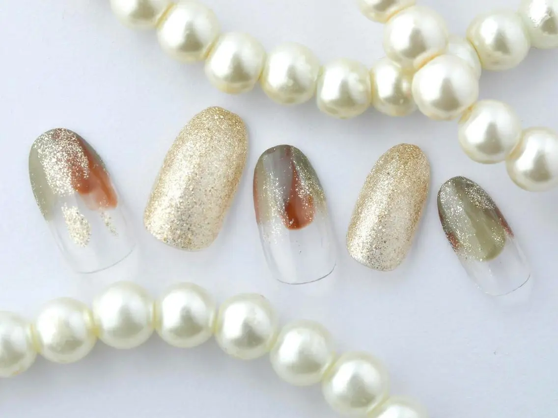 ネイル 桜ネイル クリアネイル フットネイル ジェルネイル キラキラネイル 💗🪽Tiary Nail🪽💗のネイルデザイン