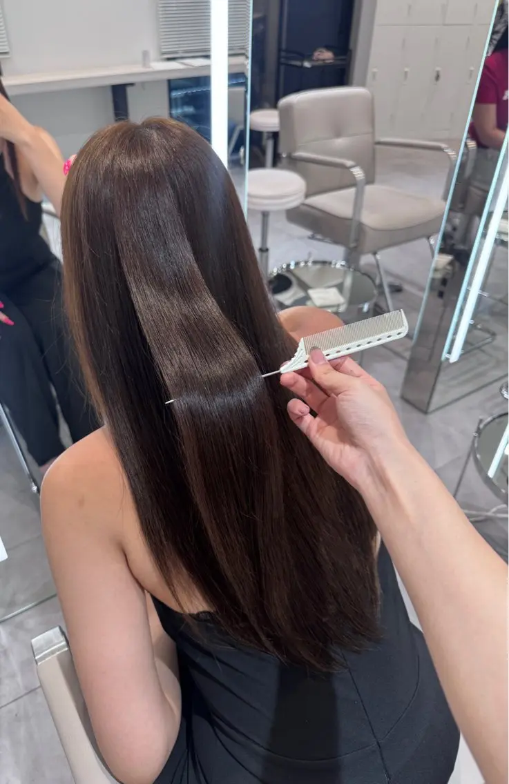 カラー 松岡 和香のヘアスタイル