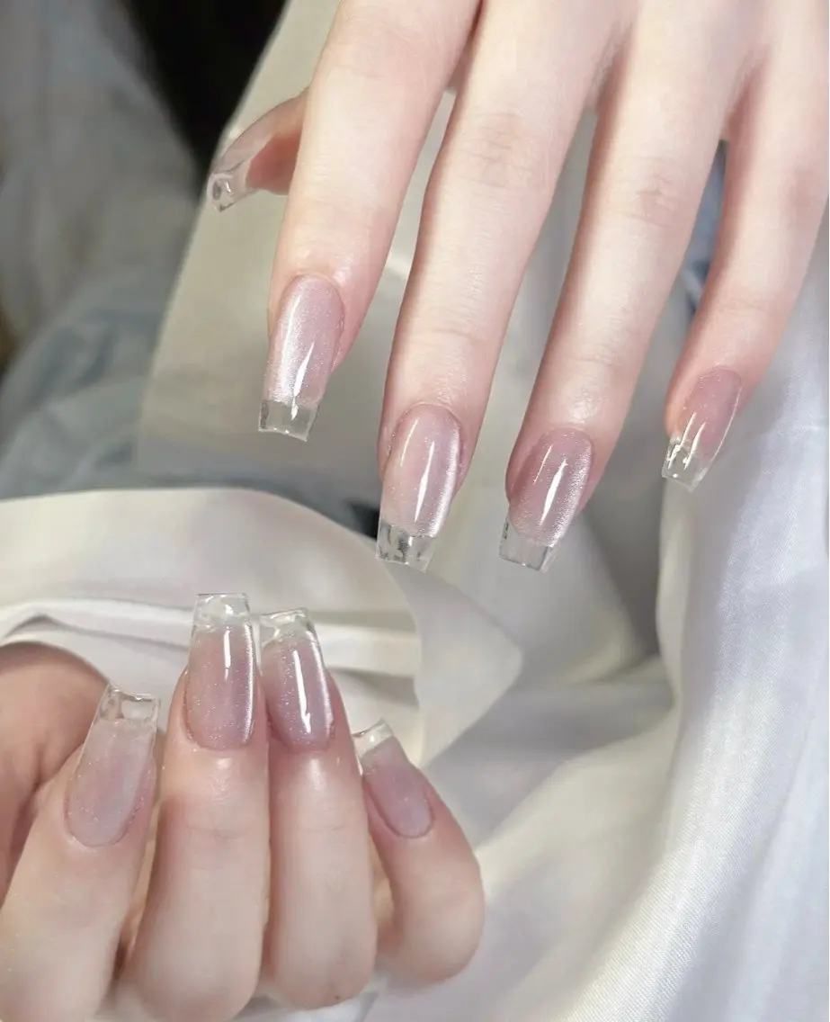 ネイル チークネイル 長さ出し フラワーネイル フレンチネイル ガーリー ハンドネイル ハンドケア Sun Nail 池袋のエステ・リラクイメージ