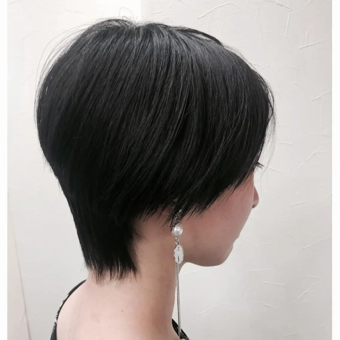 ショート カット ディレクター鮫島 俊介のヘアスタイル