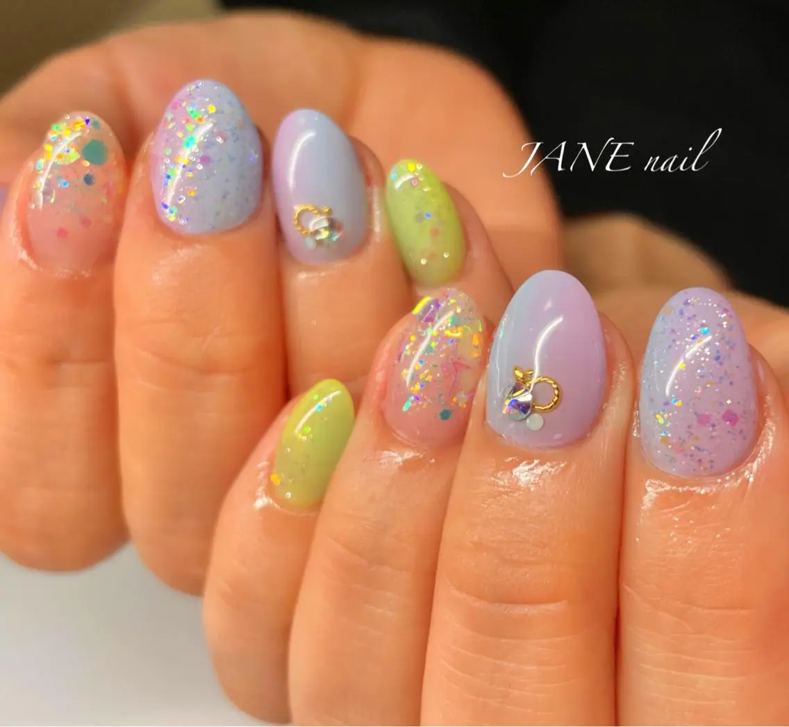 ネイル オーロラネイル ブルー フットネイル パステルネイル 夏ネイル ハンドネイル Nail Salon JANEのネイルデザイン