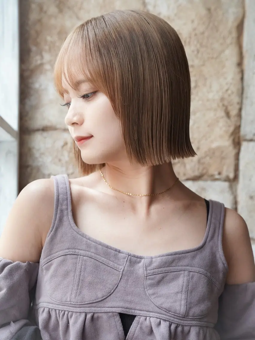 ショート カラー 切りっぱなしボブ ボブ 佐藤 彩奈のヘアスタイル