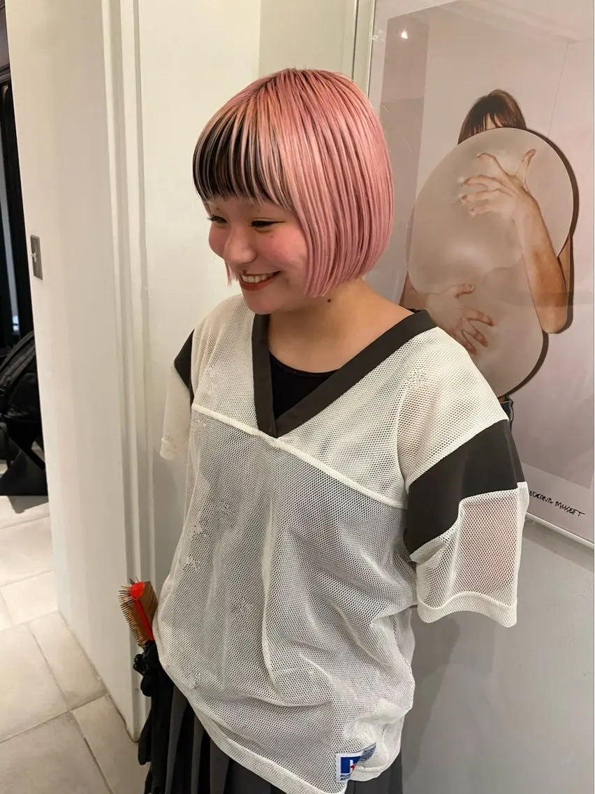 ショート ヘアカラー saku 🎀🫧のヘアスタイル