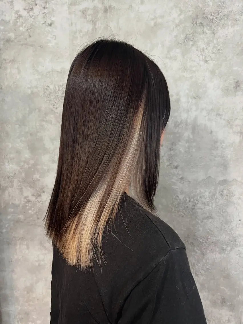 カラー 森下 いづみのヘアスタイル