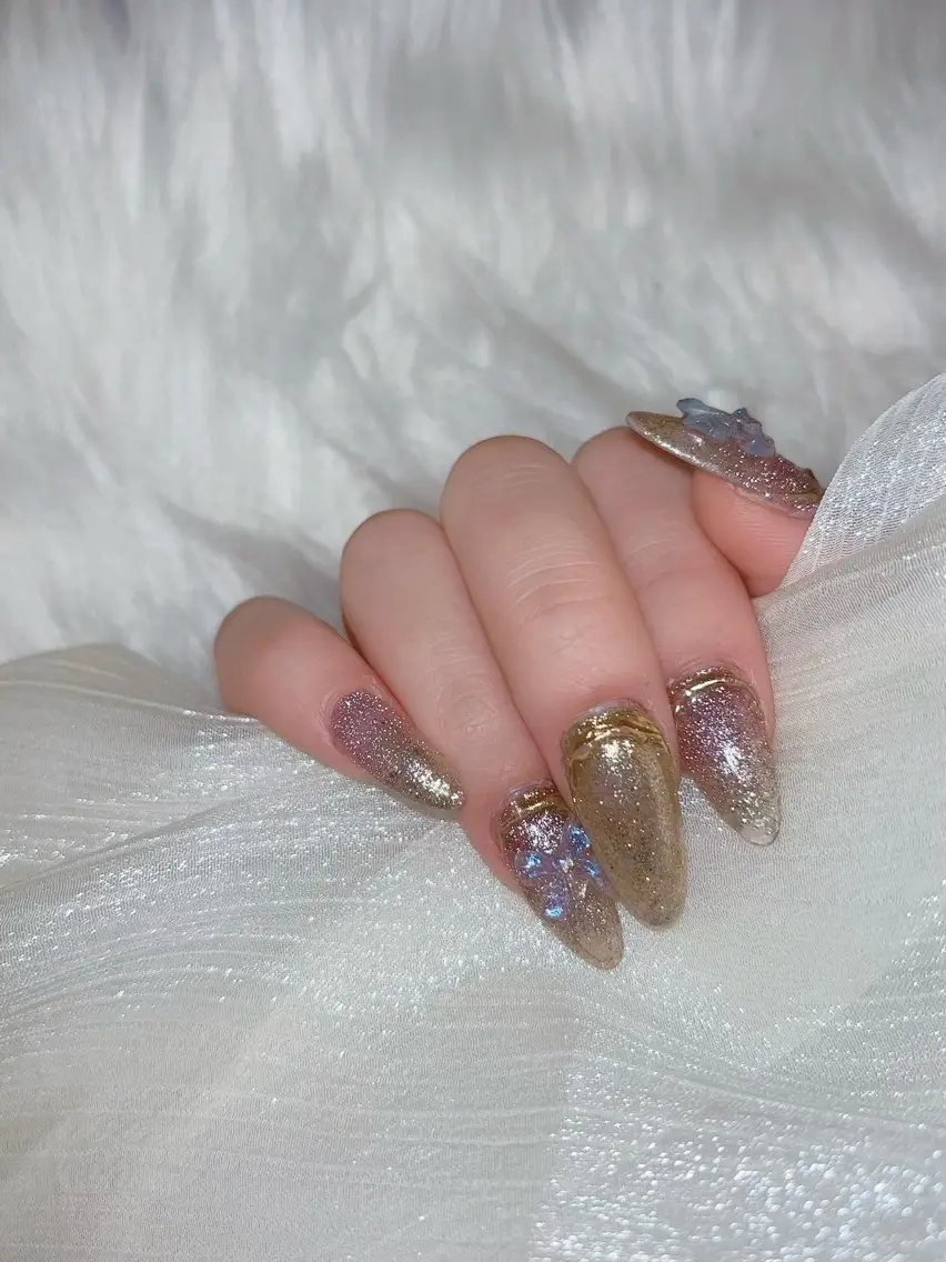 ネイル ROUGE ルージュ NAILSALONのネイルデザイン
