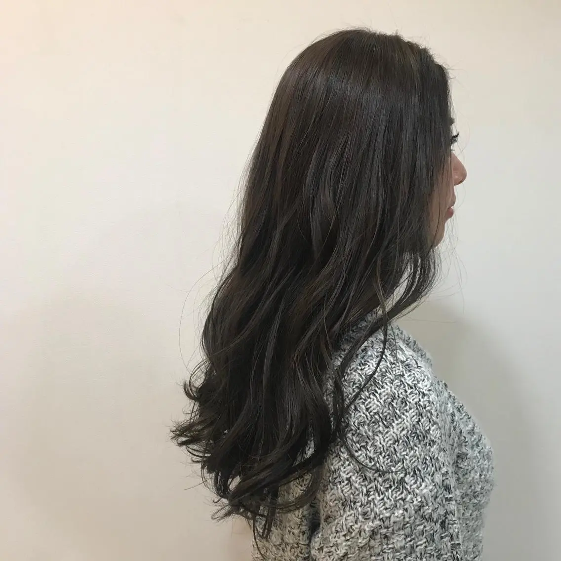 ロング カラー ヘアカラー トリートメント 馴染ませNo.1🧃 エクステ・アレンジのヘアスタイル