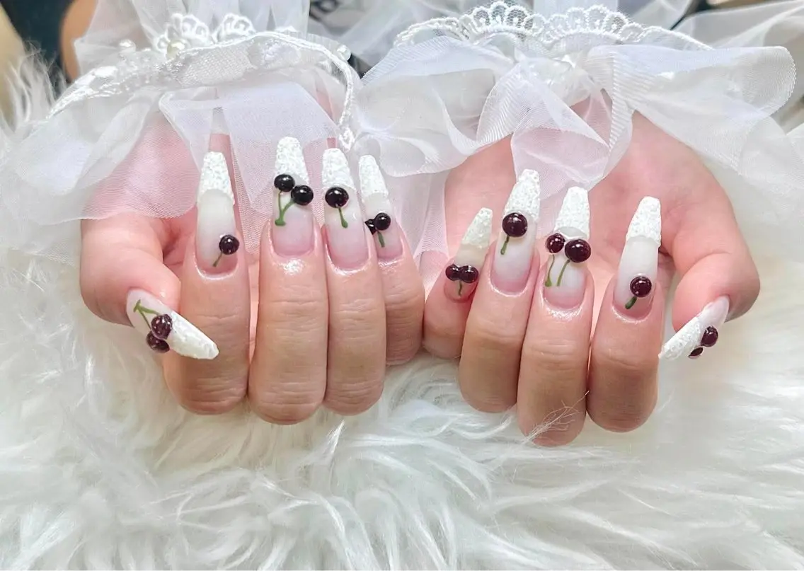 ネイル ハンドネイル ハンドケア Anh Nail 歌舞伎町のネイルデザイン