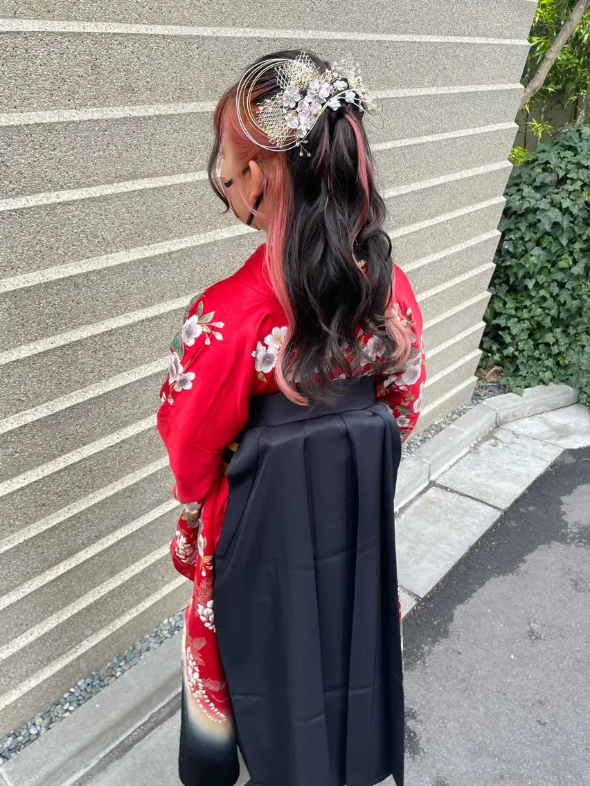 セミロング 卒業式のヘアスタイル 学生 韓国風ヘア 着付け 当日予約大歓迎💕/ Chisatoのその他イメージ