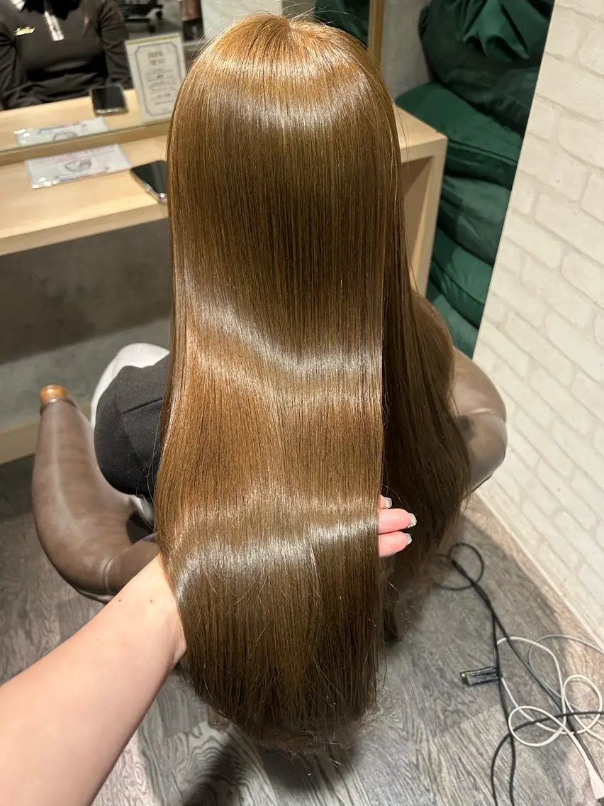 セミロング カラー ベージュカラー ブリーチ ダブルカラー ブリーチなしカラー オリーブベージュ ヘアカラー パーソナルカラー 診断🍀マリンのヘアスタイル