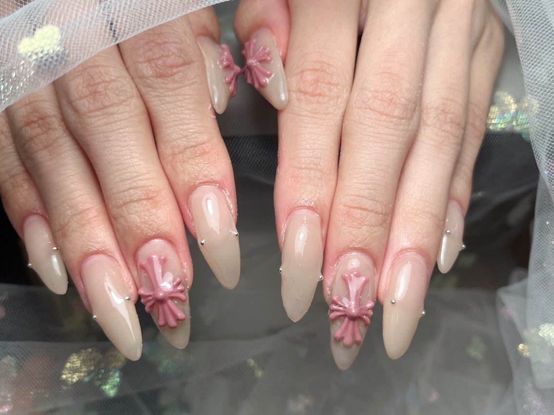 ネイル ハンドネイル anela 仁香のネイルデザイン