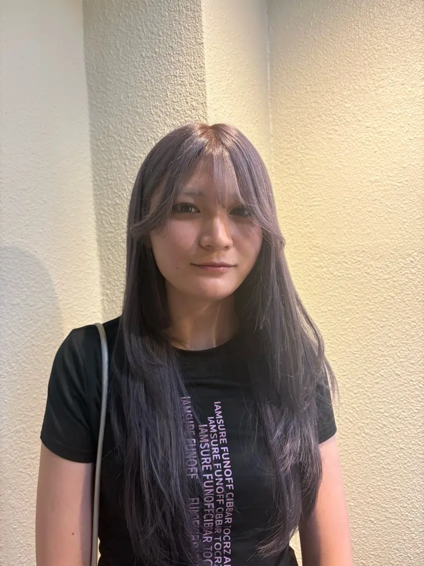 ロング カラー 佃 風子のヘアスタイル
