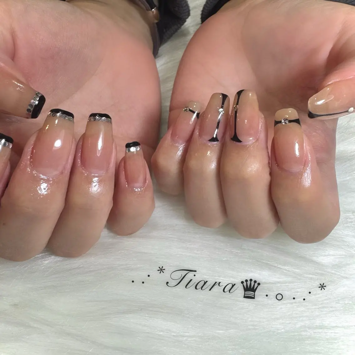 ネイル ハンドネイル Tiara♛ティアラ 磯田くるみのネイルデザイン
