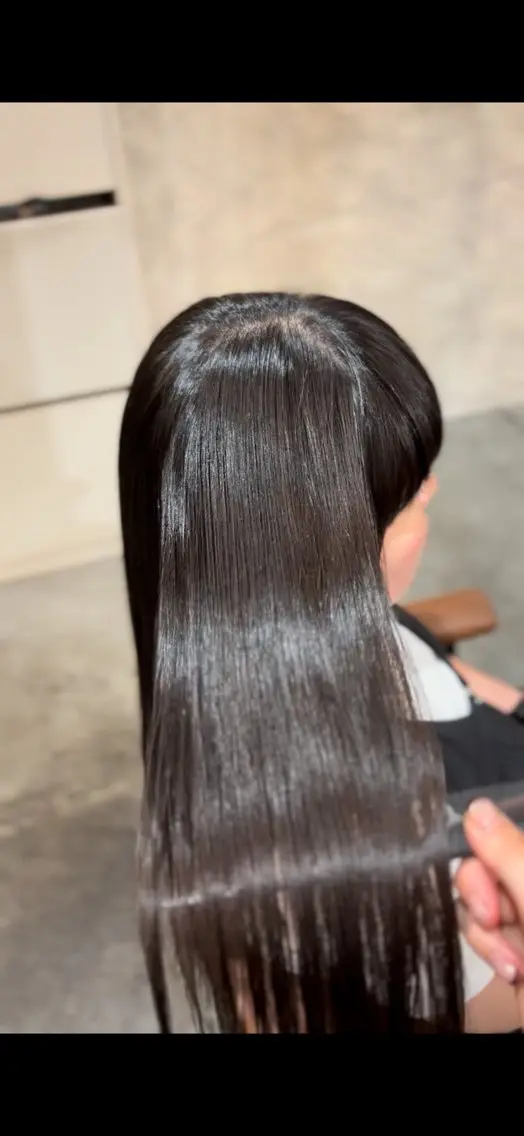 ロング 縮毛矯正 トリートメント ダメージレス縮毛矯 正・ブリーチMICOのヘアスタイル