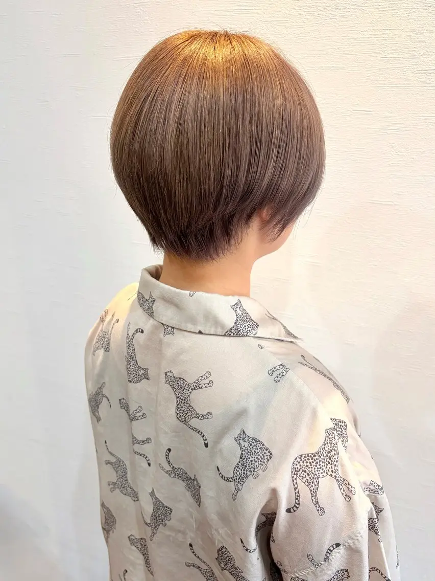 ショート カラー ヘアカラー トリートメント 𝘒𝘺𝘰𝘬𝘢 🌿のヘアスタイル
