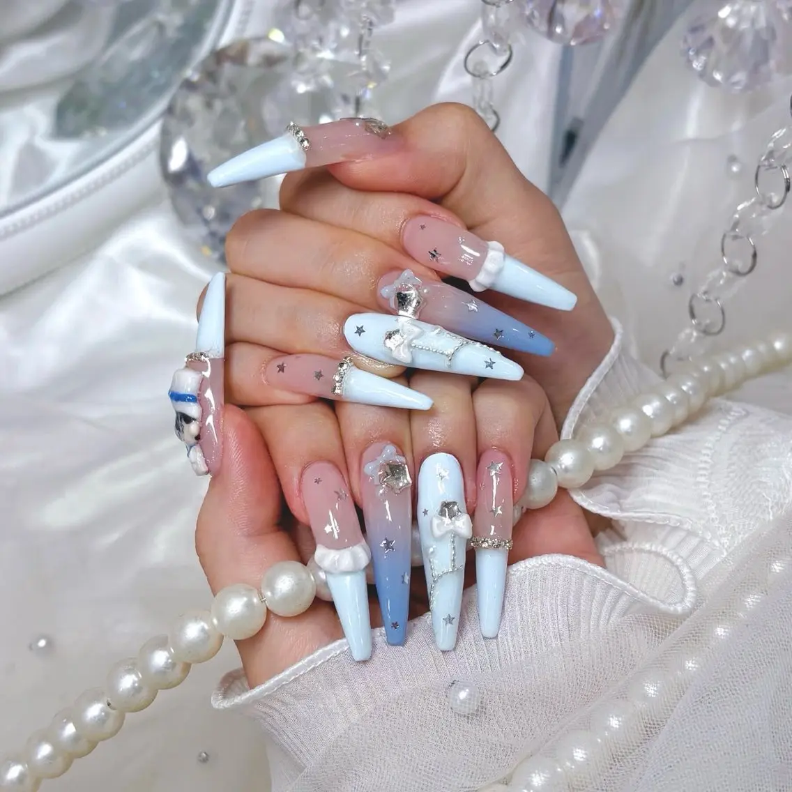 ネイル ジェルネイル 韓国ネイル 持ち込み シンプルネイル ワンホンネイル ハンドネイル 🎀Aura. Yurachanのネイルデザイン