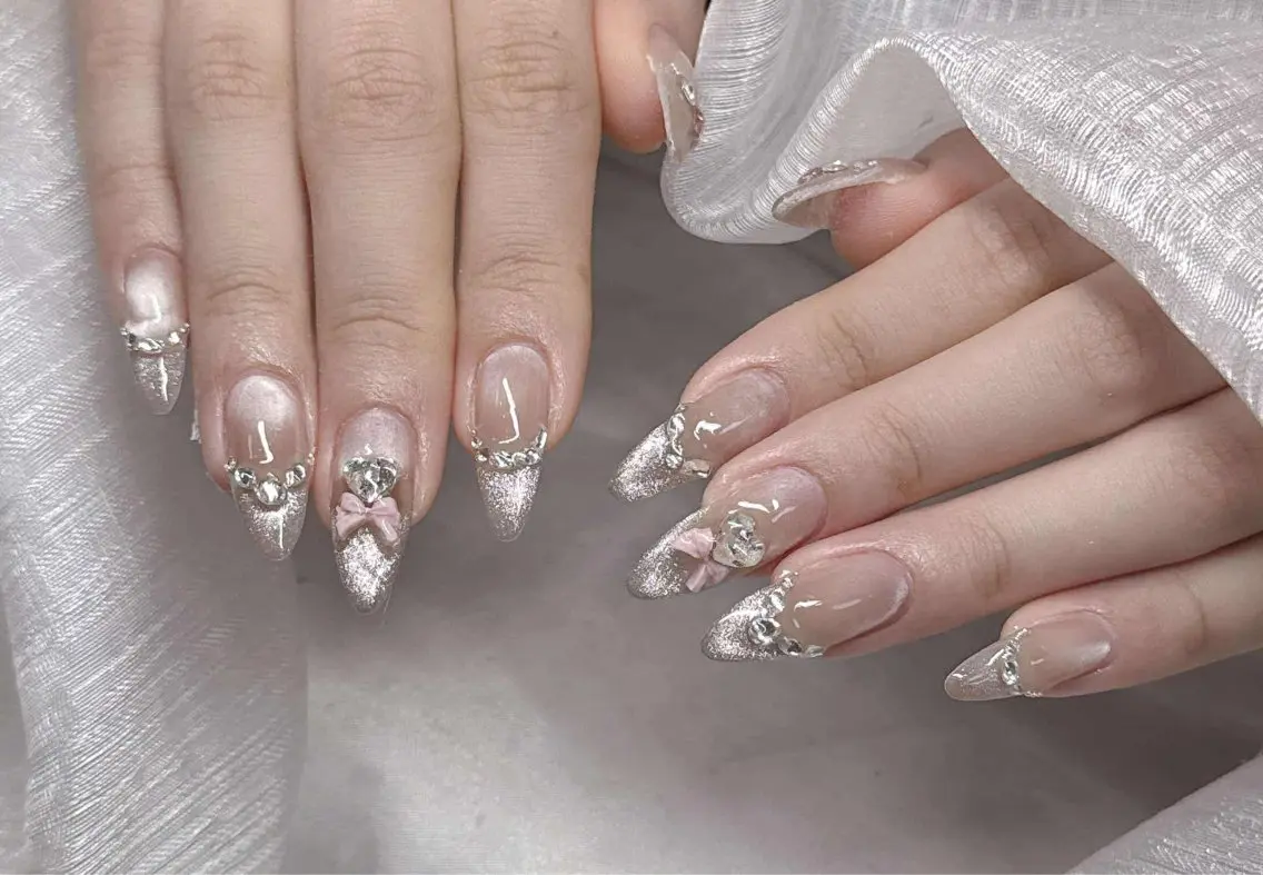 ネイル ハンドネイル Lee Nailsのネイルデザイン