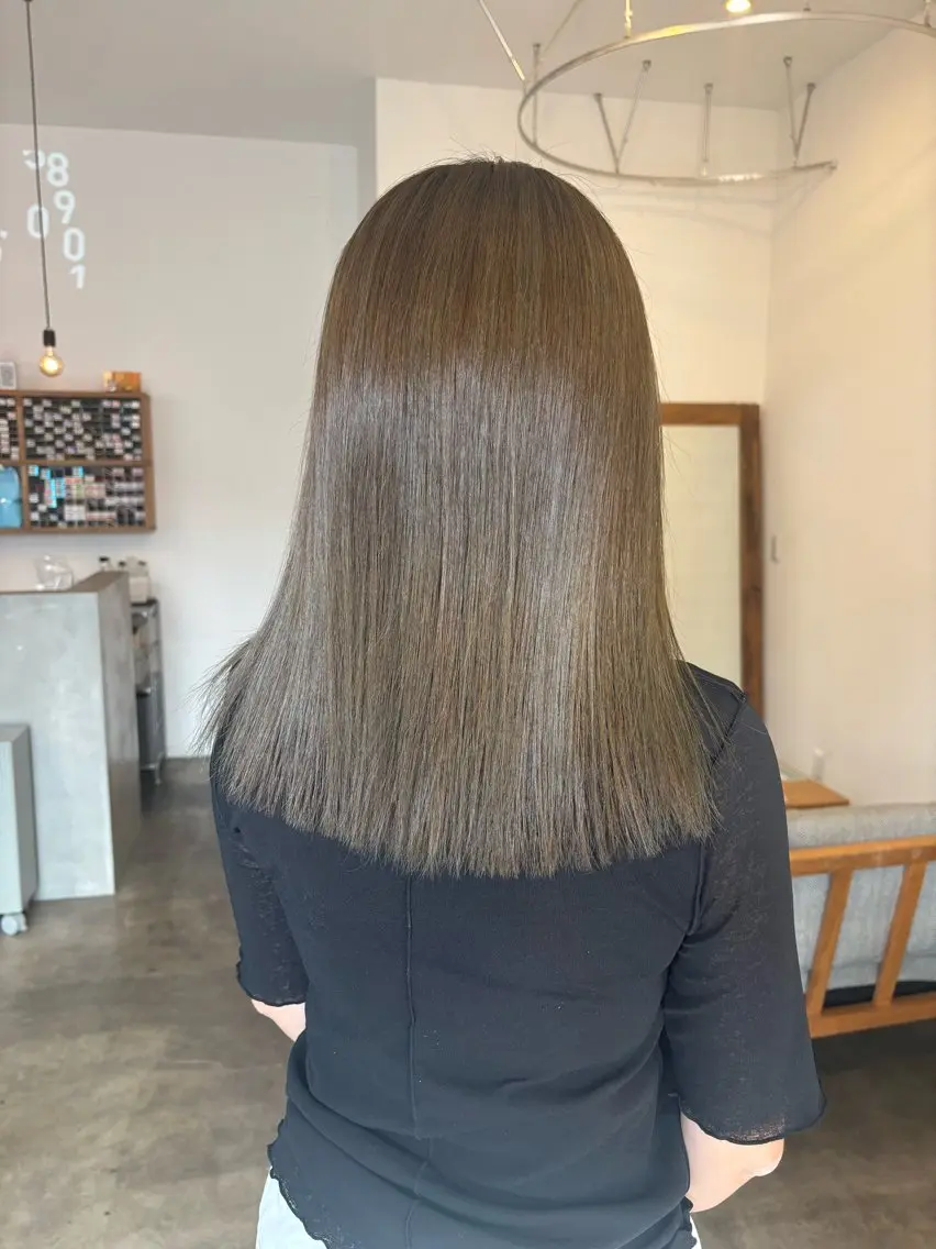 セミロング カラー オリーブカラー REIKA 【eito】のヘアスタイル