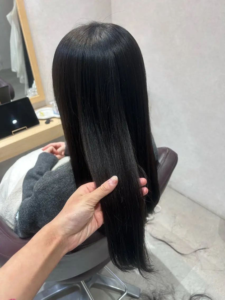 ロング Mao 🎀bob Oliveカラー🌿のヘアスタイル