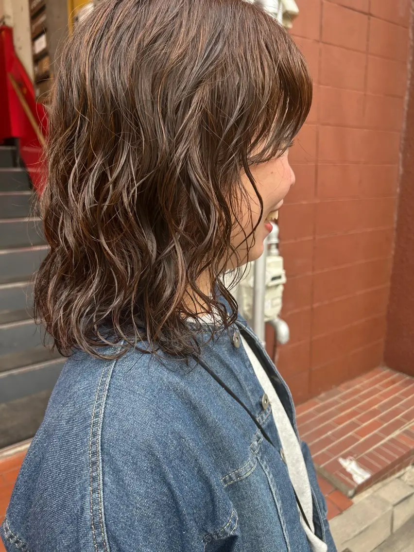 ミディアム パーマ ミディアムパーマ カット パーマ トリートメント ayane⭐️ボブ・ ショート・パーマのヘアスタイル