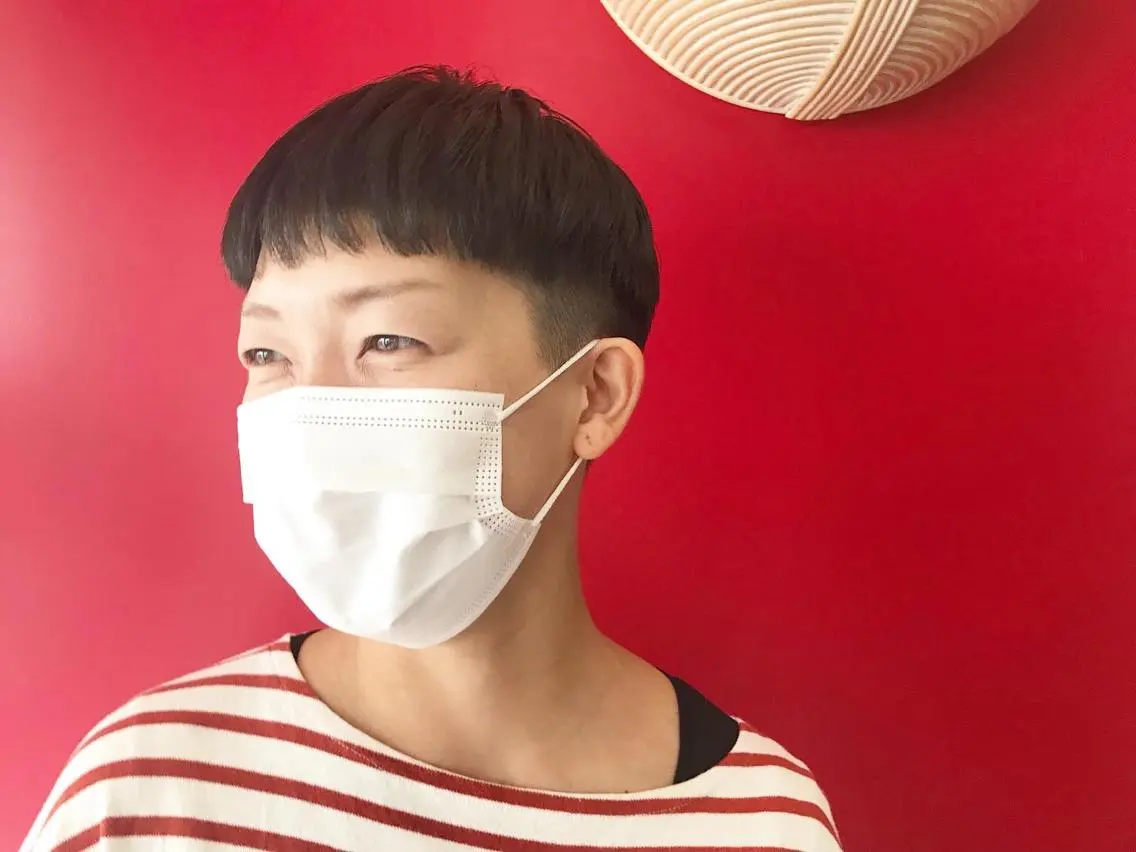 ショート カラー 黒髪 ブリーチ 透明感カラー ショートヘア ヘアカラー 原 梢のヘアスタイル
