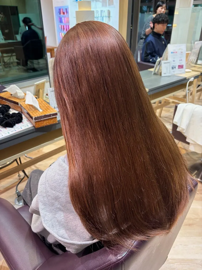 ロング カラー ベージュカラー ピンクカラー ピンクベージュ 加藤 千穂のヘアスタイル