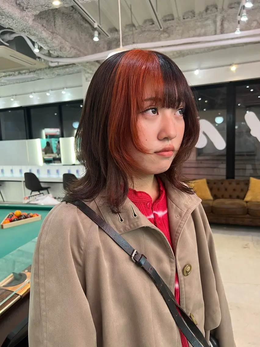 ミディアム カット ヘアカラー 💥ウルフカット デザインあんな💥のヘアスタイル