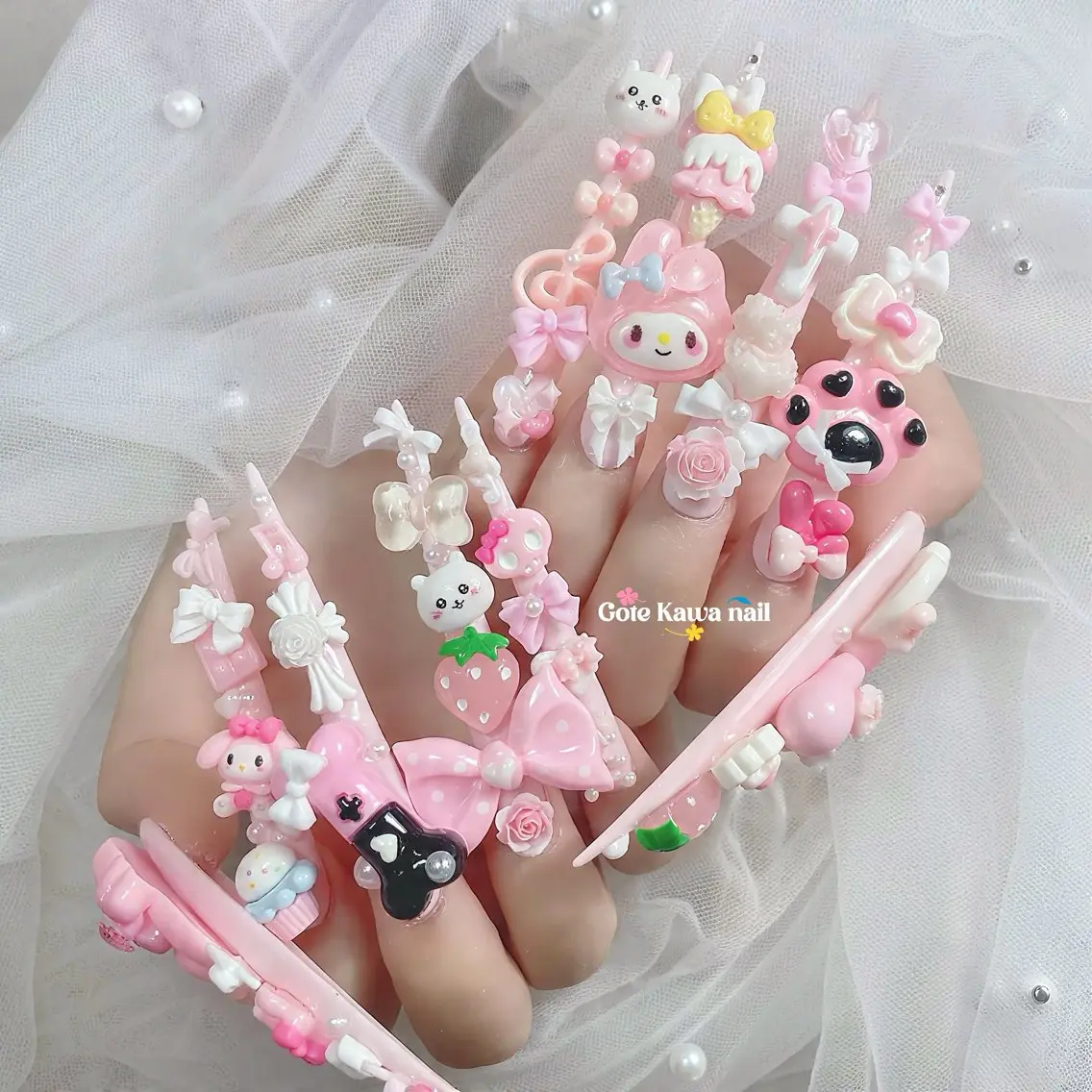ネイル フラッシュネイル ピンク 夏ネイル ハンドネイル ハンドケア Gote Kawa nail salonのネイルデザイン