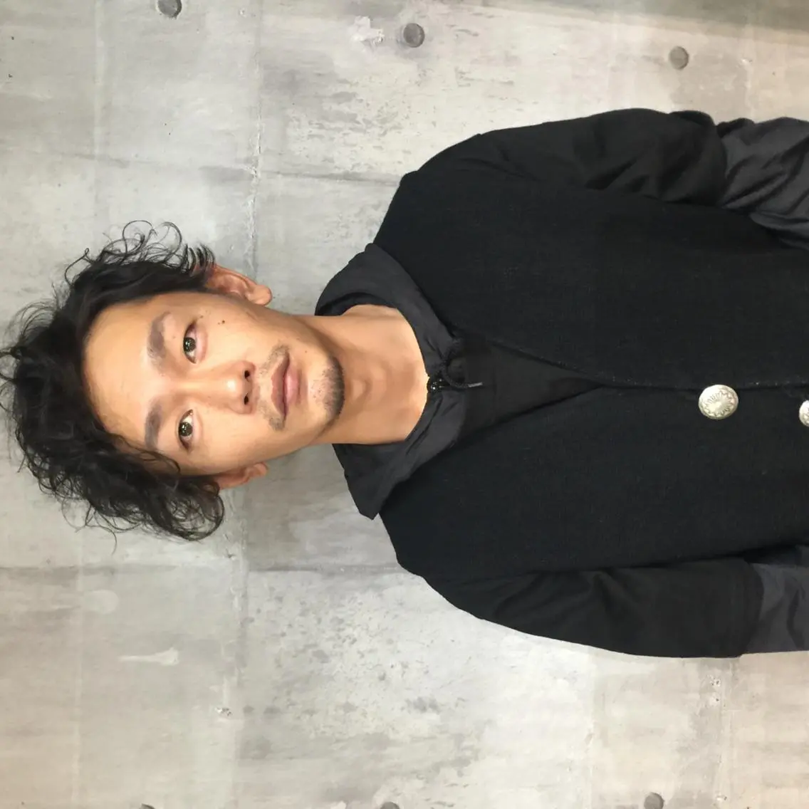 メンズ ブリーチ/ウルフ特化 渋谷カルチャー交差点のヘアスタイル