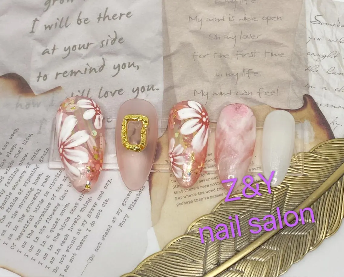 ネイル Z&Y nail salonのネイルデザイン