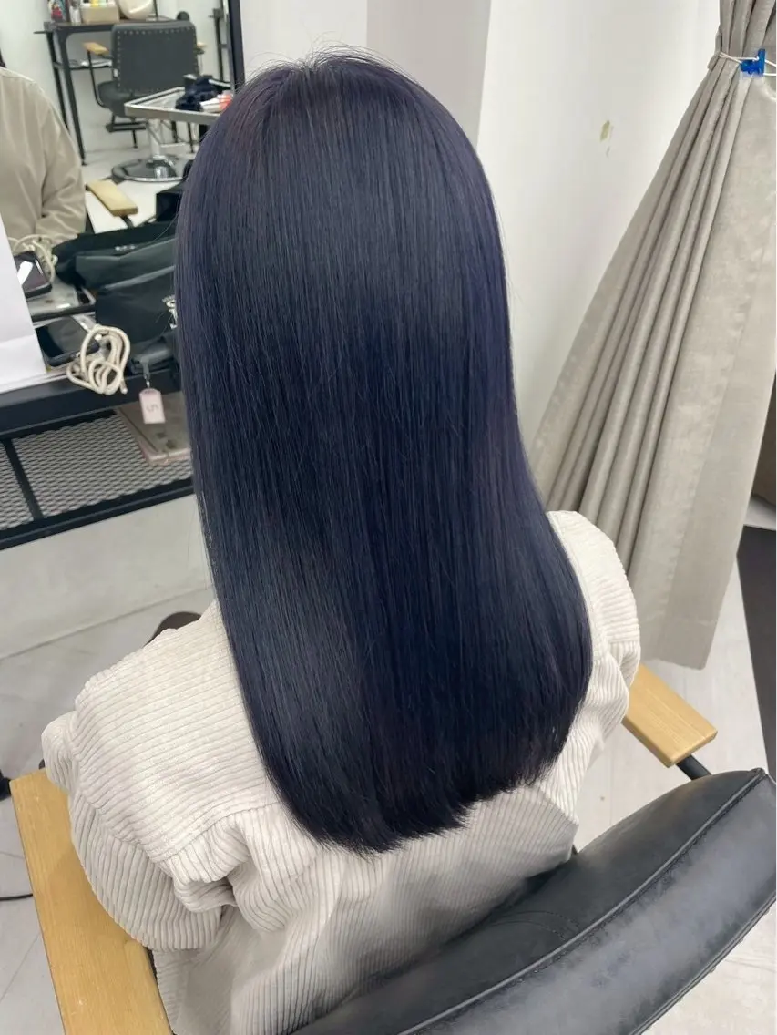 ロング ななみ.⋆𝜗𝜚 透明感カラー/まつパのマツエク・マツパデザイン