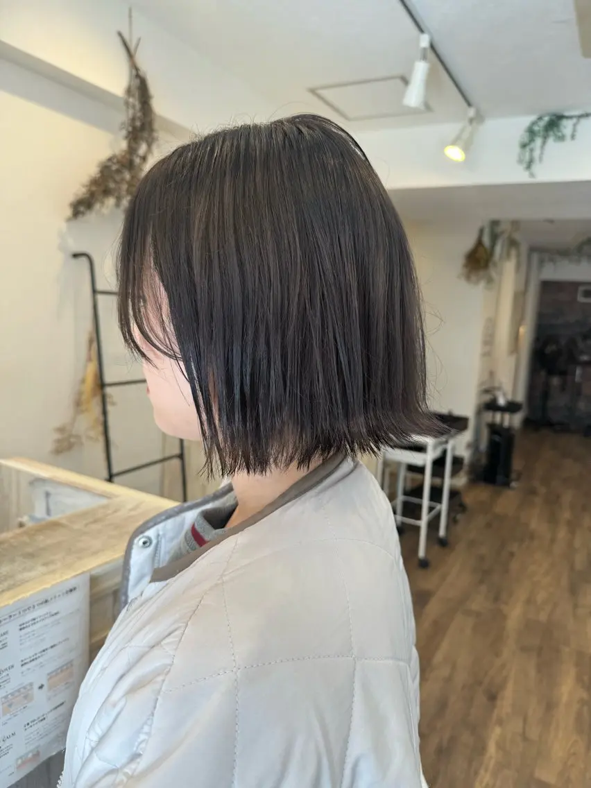 ショート カラー ブリーチ グレージュ ヘアカラー m ā l o.🌷 サカモトマイコのヘアスタイル