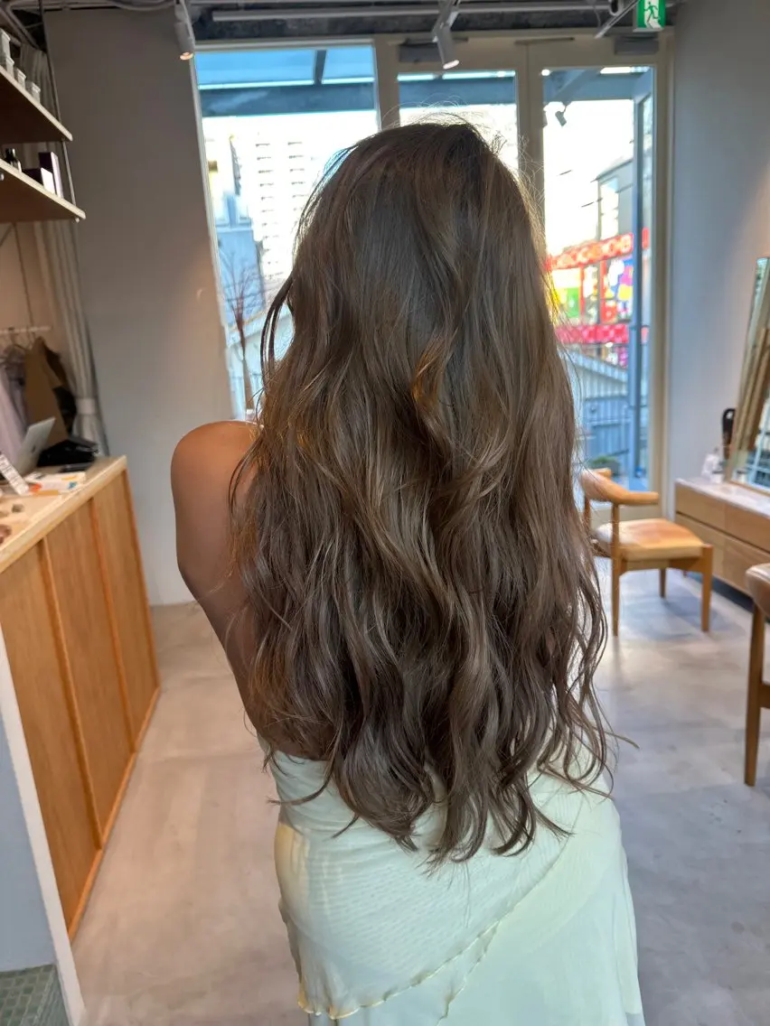 ロング カラー ヘアカラー トリートメント ヘアセット 垢抜けレイヤーカラー ✨yudai✨のヘアスタイル