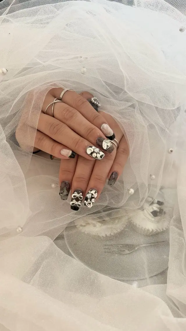 ネイル SALON ELVI.のネイルデザイン