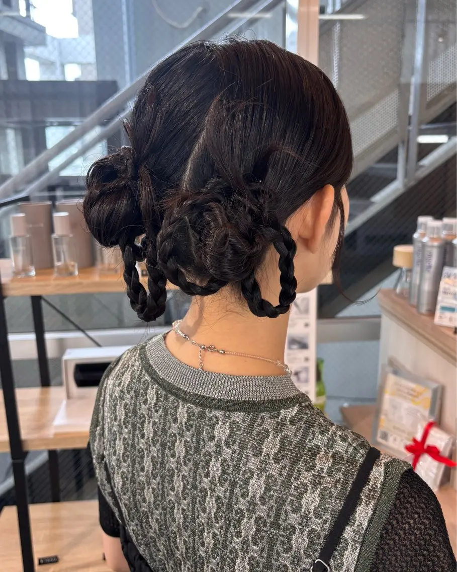 セミロング ヘアアレンジ 結婚式・ブライダル ヘアセット Zina藤崎 AZUのヘアスタイル
