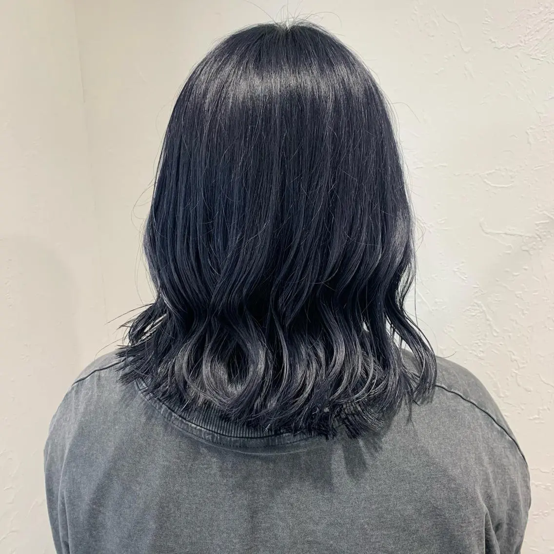 ミディアム カラー shiho .のヘアスタイル
