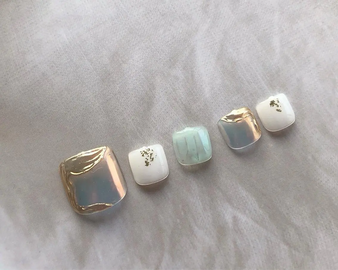 ネイル フットネイル saki_ nail heronのネイルデザイン