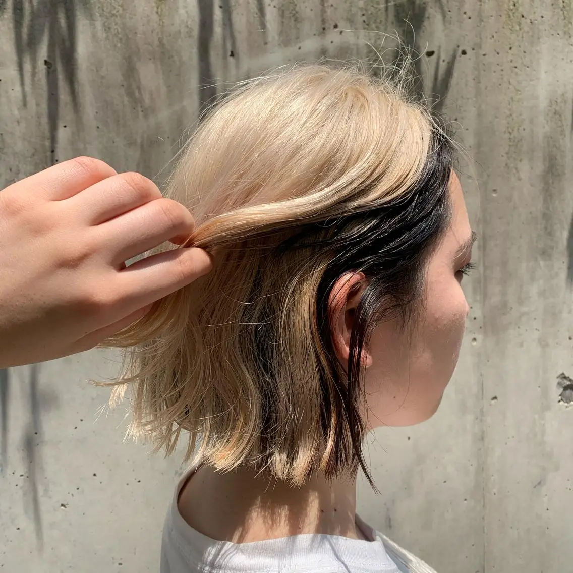 ショート カラー wakana/ 柔らかベージュカラーのヘアスタイル