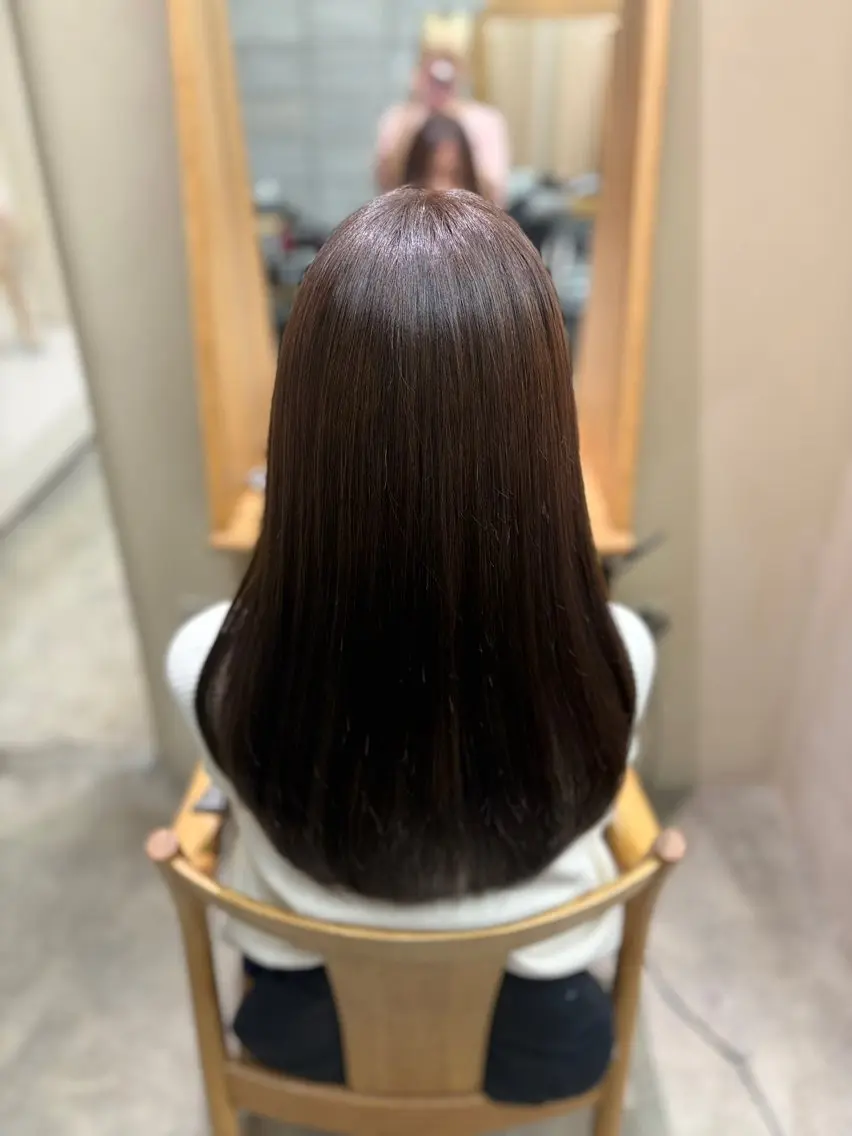 ロング ヘアカラー 原 綾菜のヘアスタイル