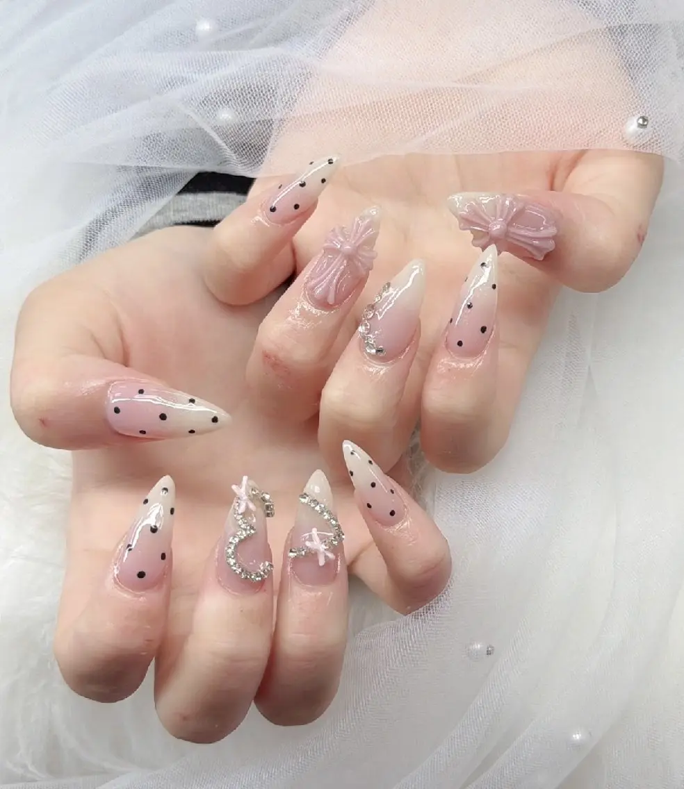 ネイル ハンドネイル MIYU．nail Mariaのネイルデザイン