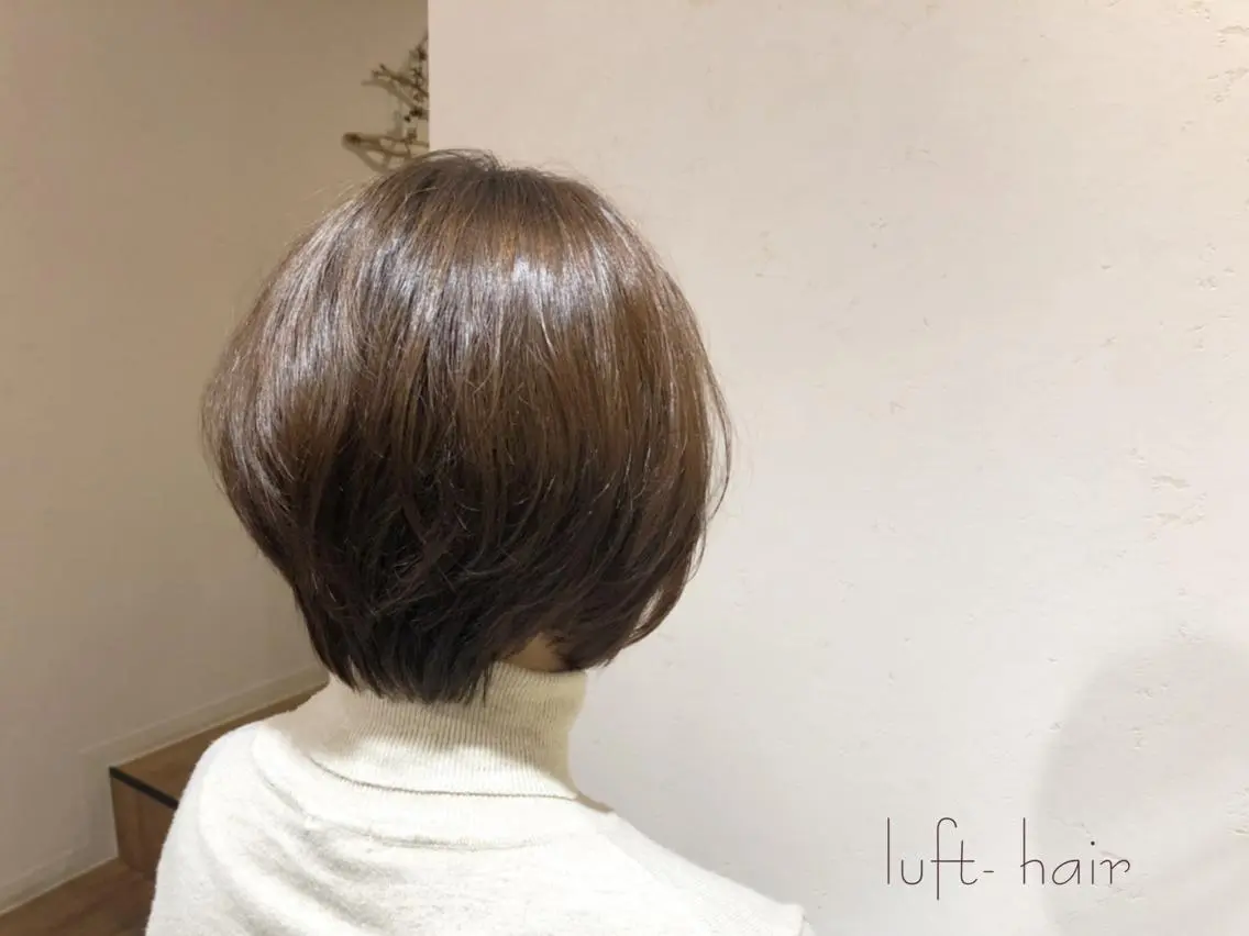 ショート カラー むらかみ みかのヘアスタイル