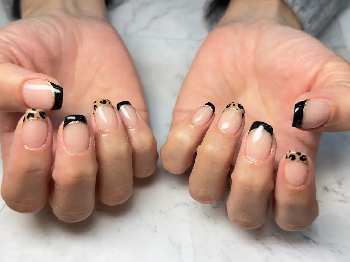 ネイル ハンドネイル Queennail 北堀江AYAのネイルデザイン